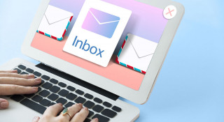 Một trong những bước quan trọng nhất của mỗi chiến dịch Email Marketing là việc đo lường mức độ thành công của chiến dịch và cách sử dụng dữ liệu này để cải thiện các chiến dịch email tiếp theo mà bạn gửi cho khách hàng của mình.